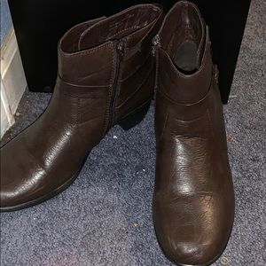 Brown ankle boots work 3 times